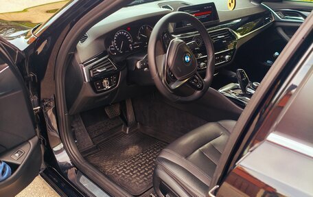 BMW 5 серия, 2019 год, 3 000 000 рублей, 11 фотография