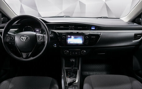 Toyota Corolla, 2013 год, 1 520 000 рублей, 5 фотография