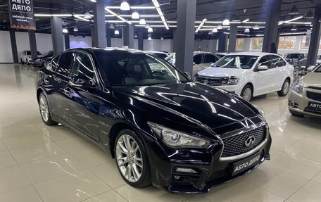 Infiniti Q50 I рестайлинг, 2014 год, 1 490 000 рублей, 3 фотография
