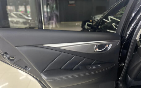 Infiniti Q50 I рестайлинг, 2014 год, 1 490 000 рублей, 15 фотография