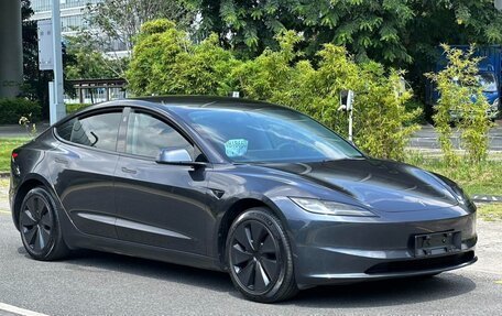 Tesla Model 3 I, 2024 год, 4 791 800 рублей, 2 фотография