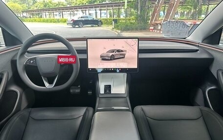 Tesla Model 3 I, 2024 год, 4 791 800 рублей, 10 фотография