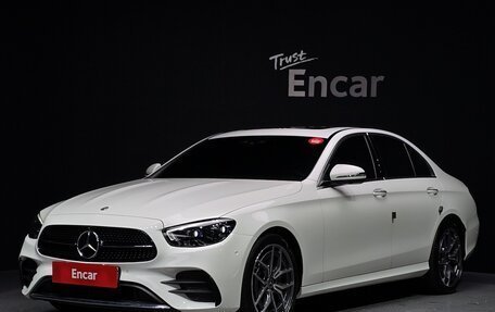 Mercedes-Benz E-Класс, 2023 год, 5 300 000 рублей, 1 фотография