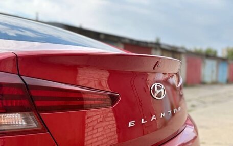 Hyundai Elantra VI, 2019 год, 1 750 000 рублей, 9 фотография