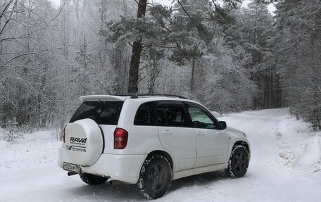Toyota RAV4, 2001 год, 750 000 рублей, 7 фотография
