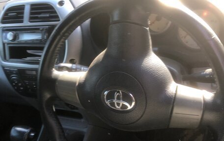 Toyota RAV4, 2001 год, 750 000 рублей, 8 фотография