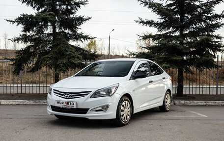 Hyundai Solaris II рестайлинг, 2015 год, 750 000 рублей, 3 фотография