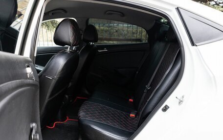 Hyundai Solaris II рестайлинг, 2015 год, 750 000 рублей, 14 фотография