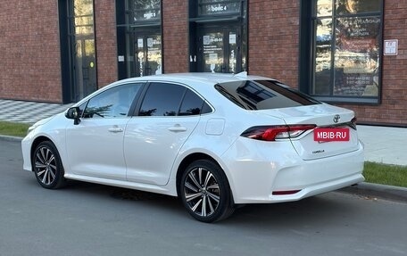 Toyota Corolla, 2022 год, 2 540 000 рублей, 4 фотография