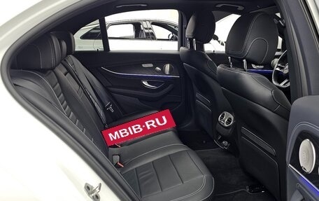Mercedes-Benz E-Класс, 2023 год, 5 300 000 рублей, 5 фотография