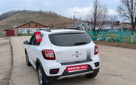 Renault Sandero II рестайлинг, 2018 год, 1 070 000 рублей, 3 фотография