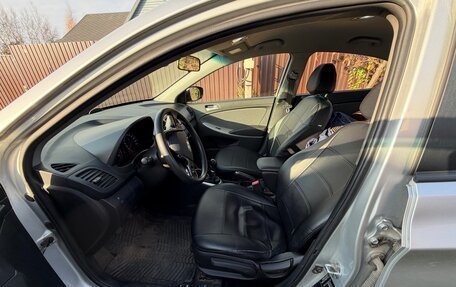 Hyundai Solaris II рестайлинг, 2014 год, 890 000 рублей, 11 фотография