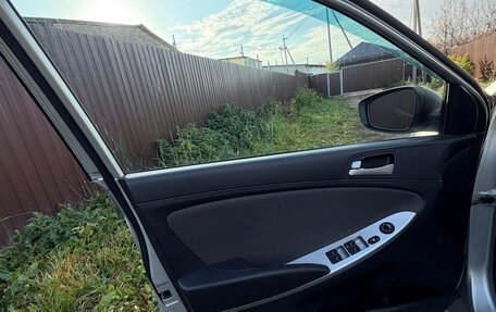 Hyundai Solaris II рестайлинг, 2014 год, 890 000 рублей, 9 фотография