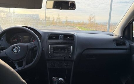 Volkswagen Polo VI (EU Market), 2018 год, 820 000 рублей, 5 фотография