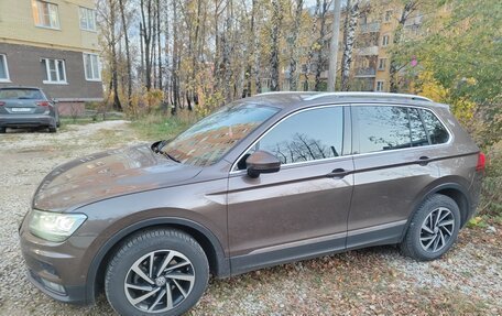 Volkswagen Tiguan II, 2019 год, 2 400 000 рублей, 9 фотография