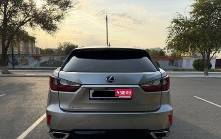 Lexus RX IV рестайлинг, 2018 год, 4 250 000 рублей, 5 фотография