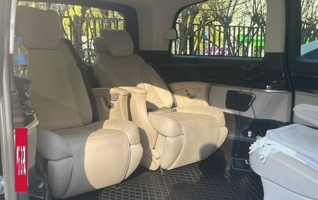 Mercedes-Benz V-Класс, 2019 год, 5 000 000 рублей, 2 фотография