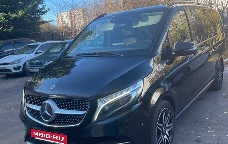 Mercedes-Benz V-Класс, 2019 год, 5 000 000 рублей, 16 фотография