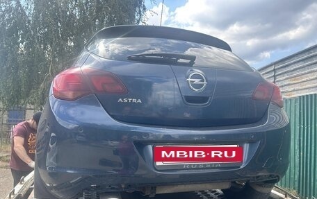Opel Astra J, 2011 год, 456 500 рублей, 3 фотография