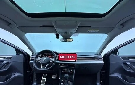 Volkswagen Tiguan II, 2023 год, 2 800 000 рублей, 9 фотография