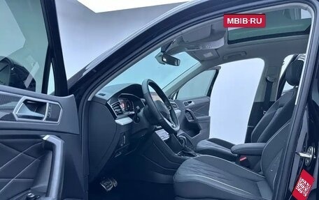 Volkswagen Tiguan II, 2023 год, 2 800 000 рублей, 8 фотография