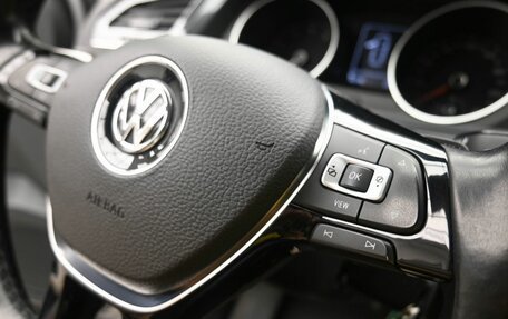 Volkswagen Tiguan II, 2018 год, 2 035 000 рублей, 13 фотография