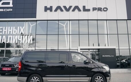 Hyundai H-1 II рестайлинг, 2019 год, 3 330 000 рублей, 3 фотография