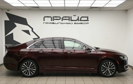 Lincoln MKZ II рестайлинг, 2017 год, 2 215 000 рублей, 5 фотография