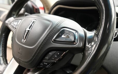 Lincoln MKZ II рестайлинг, 2017 год, 2 215 000 рублей, 17 фотография