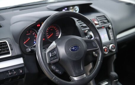 Subaru Forester, 2015 год, 1 450 000 рублей, 13 фотография
