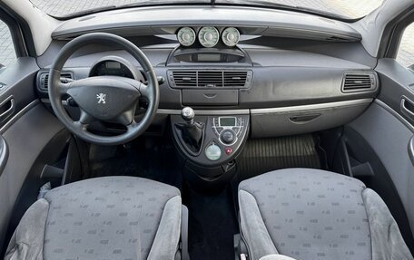 Peugeot 807 I, 2004 год, 395 000 рублей, 8 фотография