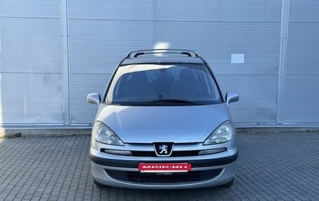 Peugeot 807 I, 2004 год, 395 000 рублей, 2 фотография