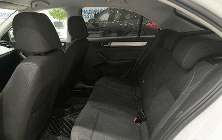 Skoda Rapid II, 2021 год, 1 799 000 рублей, 16 фотография