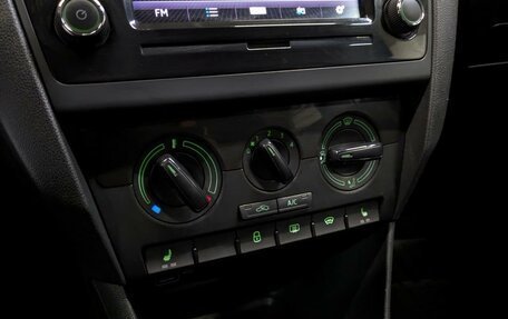 Skoda Rapid I, 2019 год, 990 000 рублей, 24 фотография