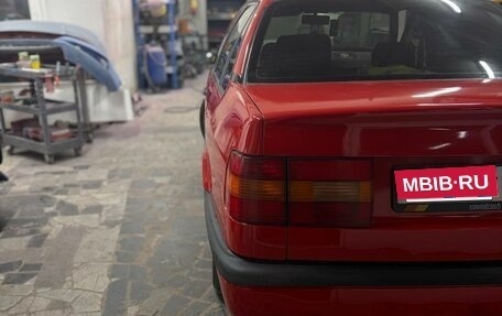 Volkswagen Passat B4, 1994 год, 250 000 рублей, 3 фотография
