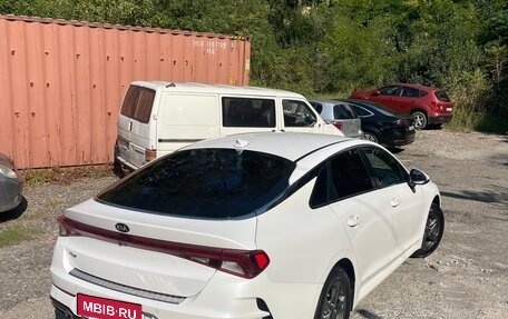 KIA K5, 2021 год, 1 800 000 рублей, 2 фотография