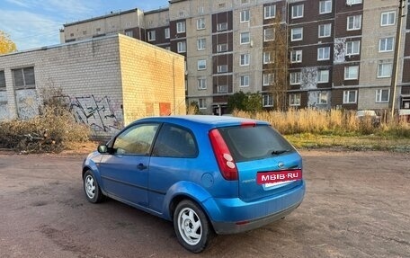 Ford Fiesta, 2005 год, 3 фотография