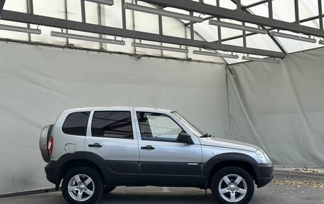 Chevrolet Niva I рестайлинг, 2014 год, 585 000 рублей, 7 фотография