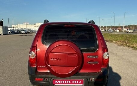 Chevrolet Niva I рестайлинг, 2011 год, 450 000 рублей, 4 фотография