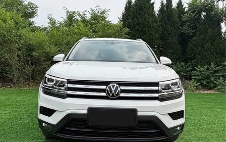 Volkswagen Tharu, 2023 год, 2 050 000 рублей, 2 фотография