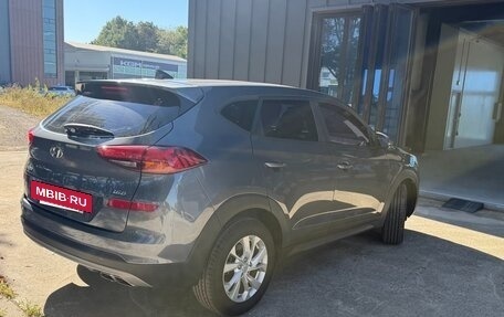Hyundai Tucson III, 2018 год, 2 050 000 рублей, 2 фотография