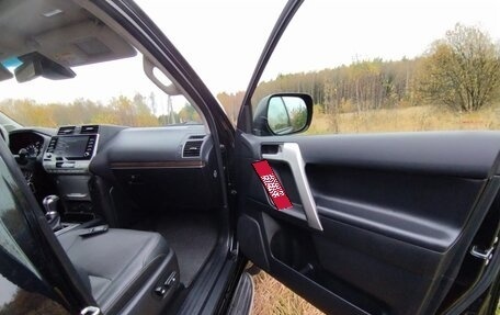 Toyota Land Cruiser Prado 150 рестайлинг, 2022 год, 7 600 000 рублей, 2 фотография