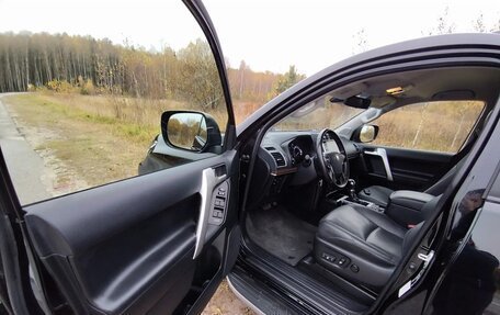 Toyota Land Cruiser Prado 150 рестайлинг, 2022 год, 7 600 000 рублей, 15 фотография