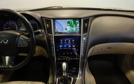 Infiniti Q50 I рестайлинг, 2015 год, 1 625 000 рублей, 26 фотография
