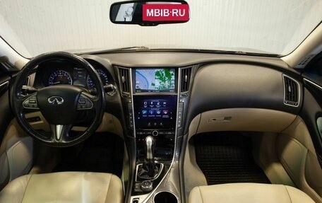 Infiniti Q50 I рестайлинг, 2015 год, 1 625 000 рублей, 19 фотография