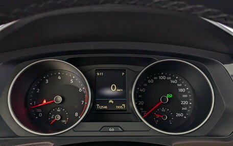 Volkswagen Tiguan II, 2020 год, 2 400 000 рублей, 13 фотография