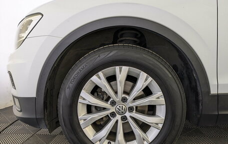 Volkswagen Tiguan II, 2020 год, 2 400 000 рублей, 18 фотография