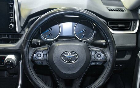 Toyota RAV4, 2019 год, 2 999 000 рублей, 16 фотография