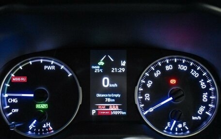 Toyota RAV4, 2019 год, 2 999 000 рублей, 17 фотография