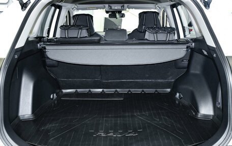 Toyota RAV4, 2019 год, 2 999 000 рублей, 28 фотография
